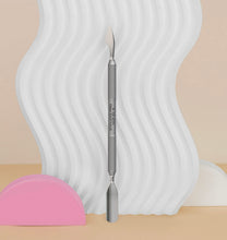 Load image into Gallery viewer, Staleks PRO Manicure pusher SMART 51 TYPE 2 (rounded wide pusher and cleaner)