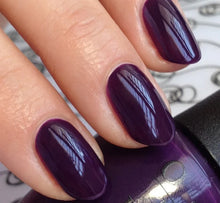 Cargar imagen en el visor de la galería, OPI DUO GEL &amp; LACQUER SALE