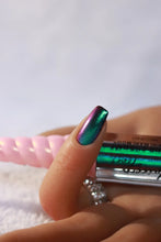 Cargar imagen en el visor de la galería, Mini Mani Moo UNICORN TEARS LIQUID CHROME WICKED TEAL