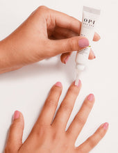 Load image into Gallery viewer, OPI Nail &amp; Cuticle Oil To Go