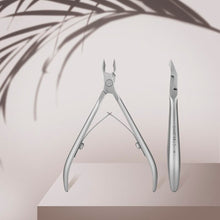 Cargar imagen en el visor de la galería, Staleks Professional cuticle nippers SMART 10 5 mm